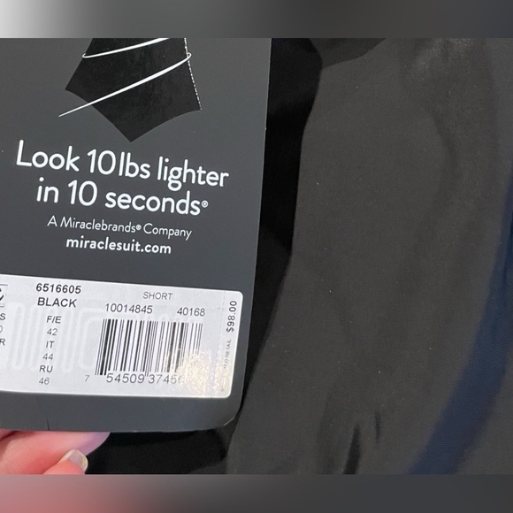 NWT Miraclesuit Women's Classic Black Swim Shorts - Picture 4 of 5